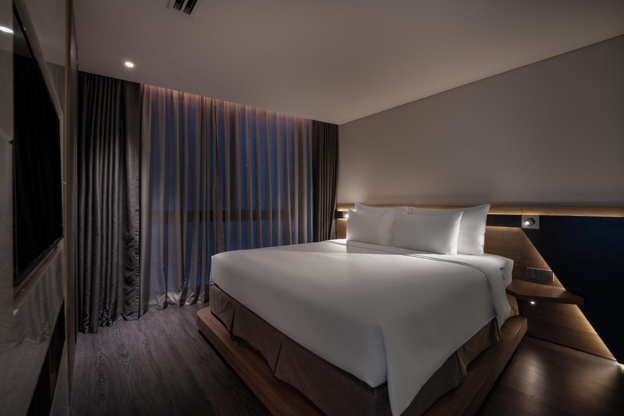 Draco Hotel & Suites Da Nang Room photo